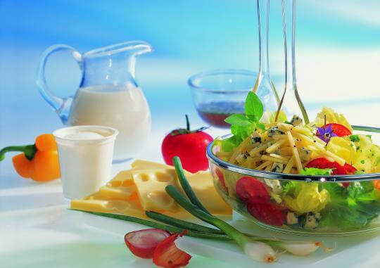 Salat mit zweierlei ANDECHSER NATUR Käse
